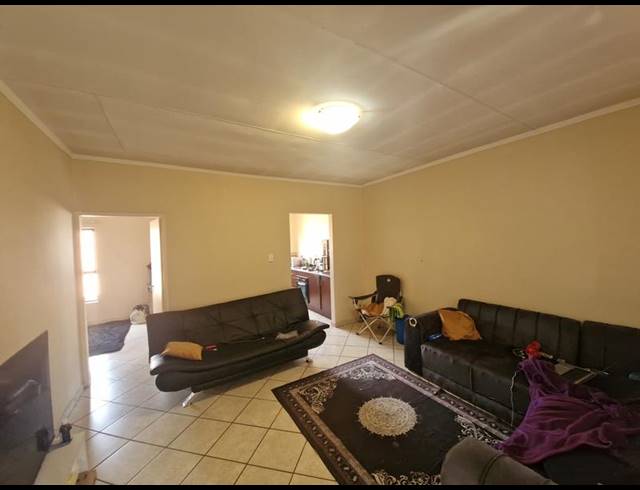 1 BEDROOM APARTMENT FOR SALE IN KLIPPOORTJE
